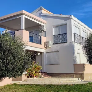  Apartment Beba